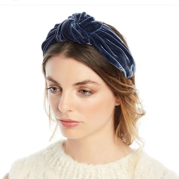Jenifer Behr silk velvet top knot headband with dust bag - Picture 2 of 4